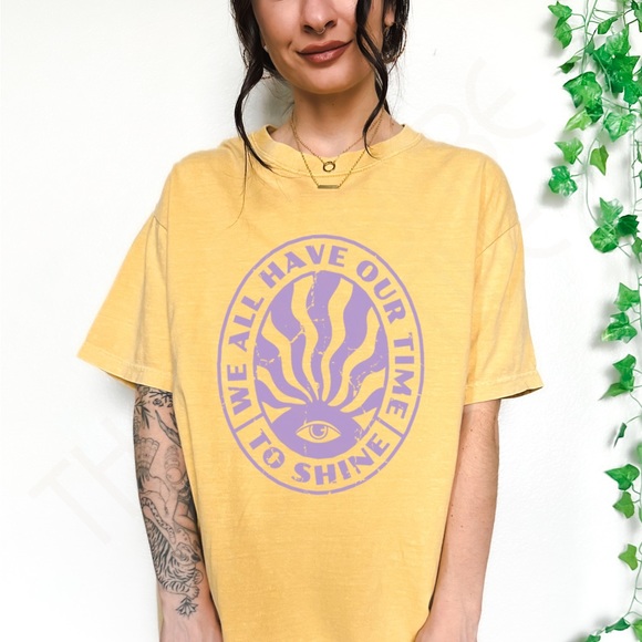 Comfort Colors We All Have Our Time To Shine Distressed Graphic Tee - Picture 3 of 10